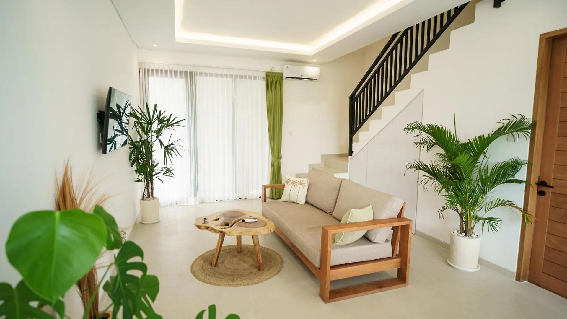 Canggu Zen Villa - 2 Bedroom Villa In Berawa 0*,